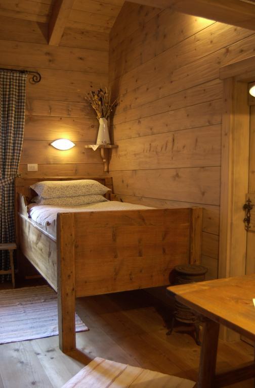 Hotel Baita Fiorita サンタ・カテリーナ・ヴァルフルヴァ 部屋 写真