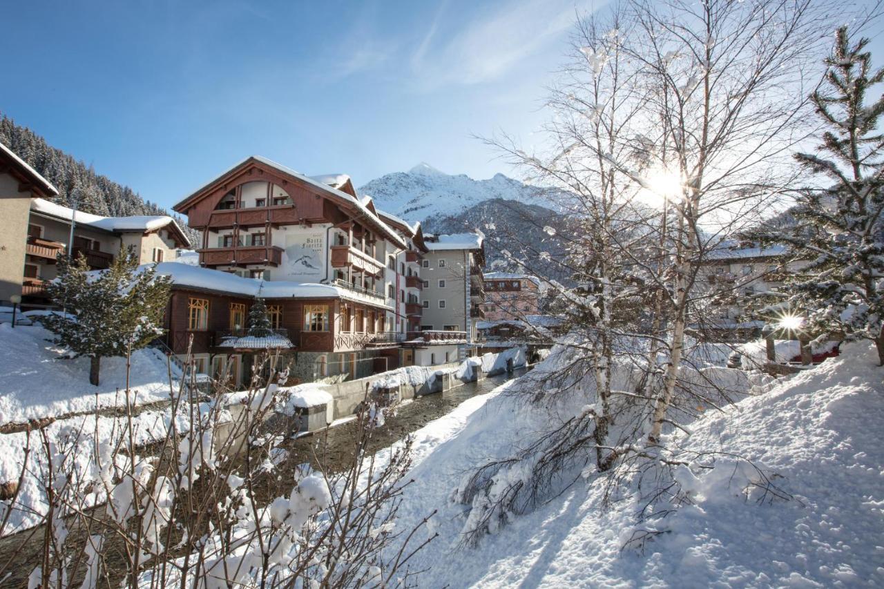 Hotel Baita Fiorita サンタ・カテリーナ・ヴァルフルヴァ エクステリア 写真