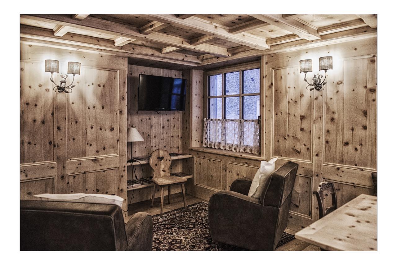 Hotel Baita Fiorita サンタ・カテリーナ・ヴァルフルヴァ エクステリア 写真
