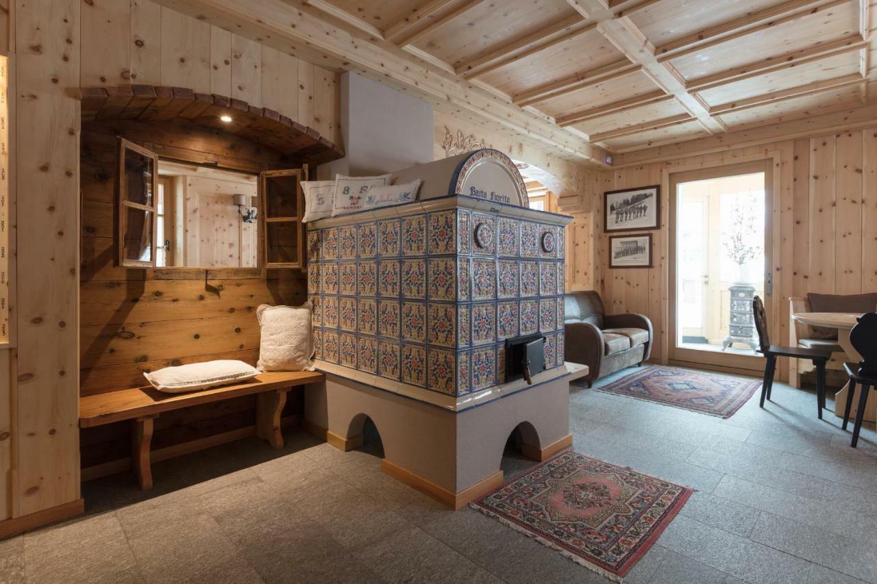 Hotel Baita Fiorita サンタ・カテリーナ・ヴァルフルヴァ エクステリア 写真