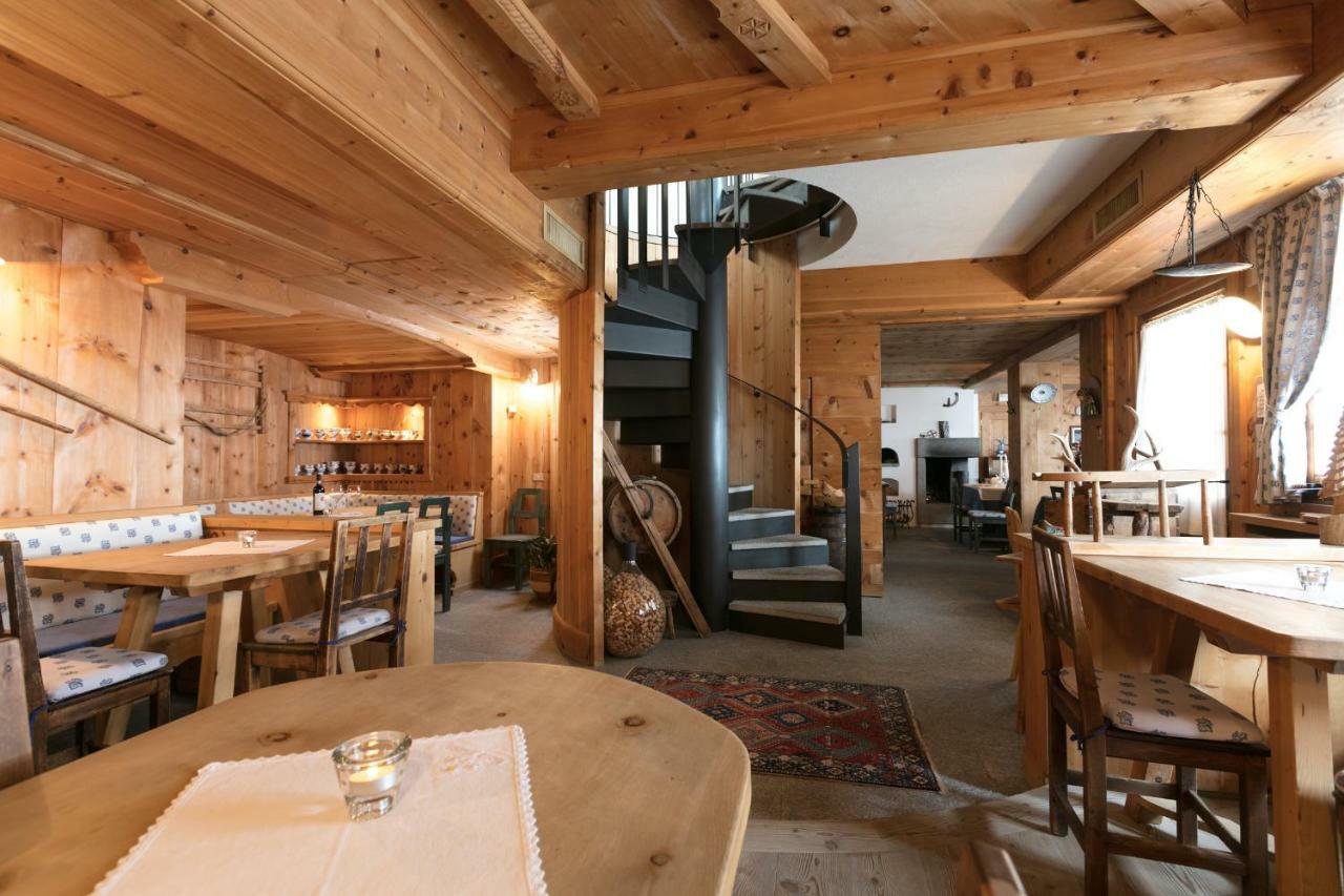 Hotel Baita Fiorita サンタ・カテリーナ・ヴァルフルヴァ エクステリア 写真